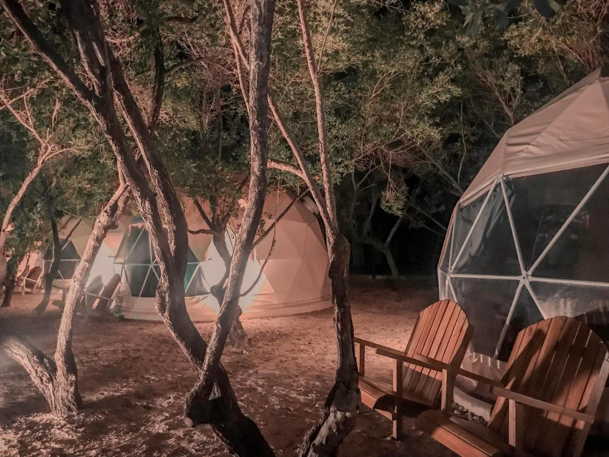 Aquamare Beach Camp Resort Сикиджор Екстериор снимка