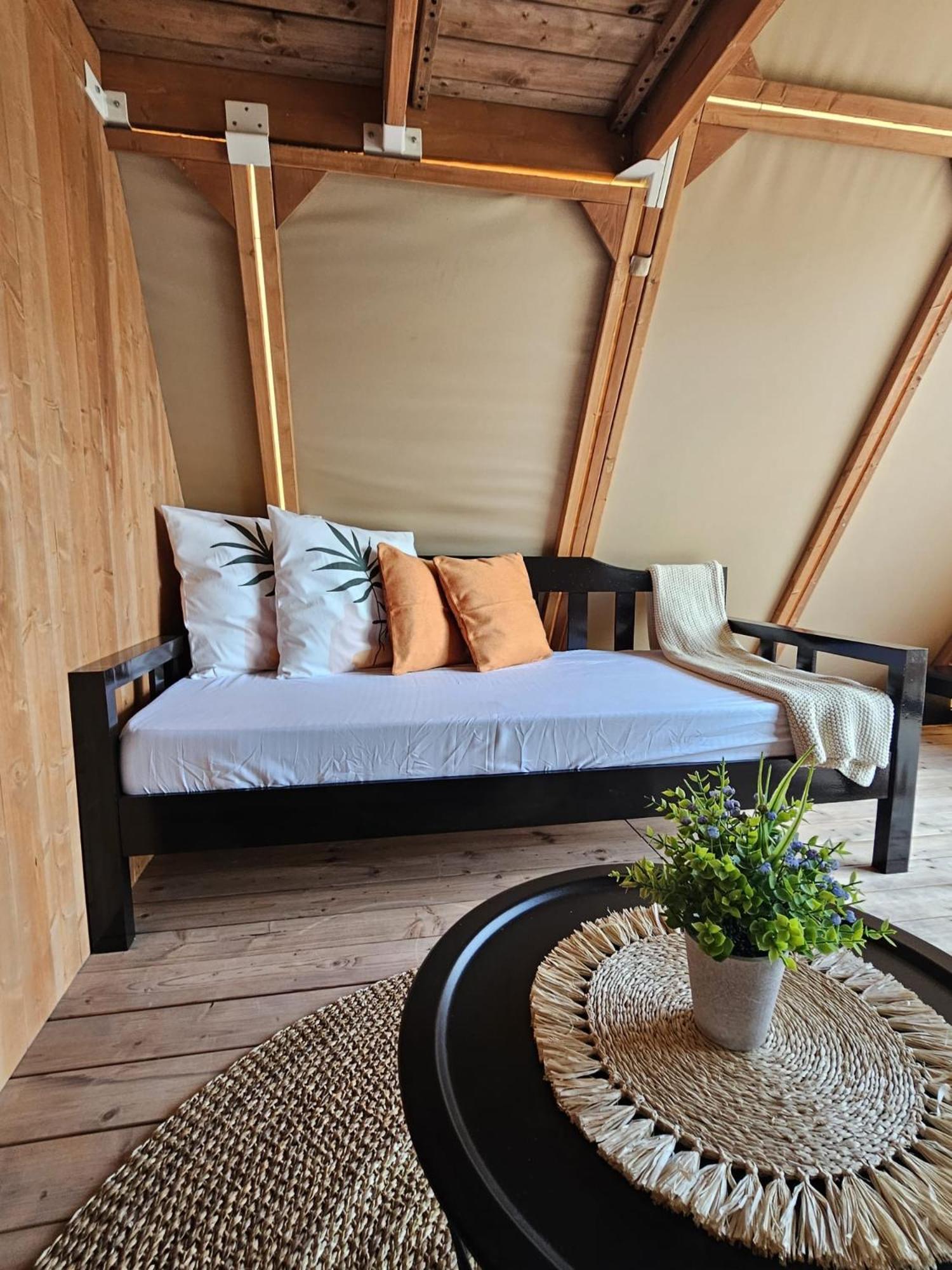 Aquamare Beach Camp Resort Сикиджор Екстериор снимка
